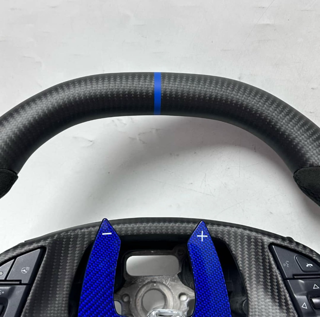 CFGuys Matte Carbon Fiber Steering Wheel – C7 Z Fitment | Alcantara & Color-Matched Accents