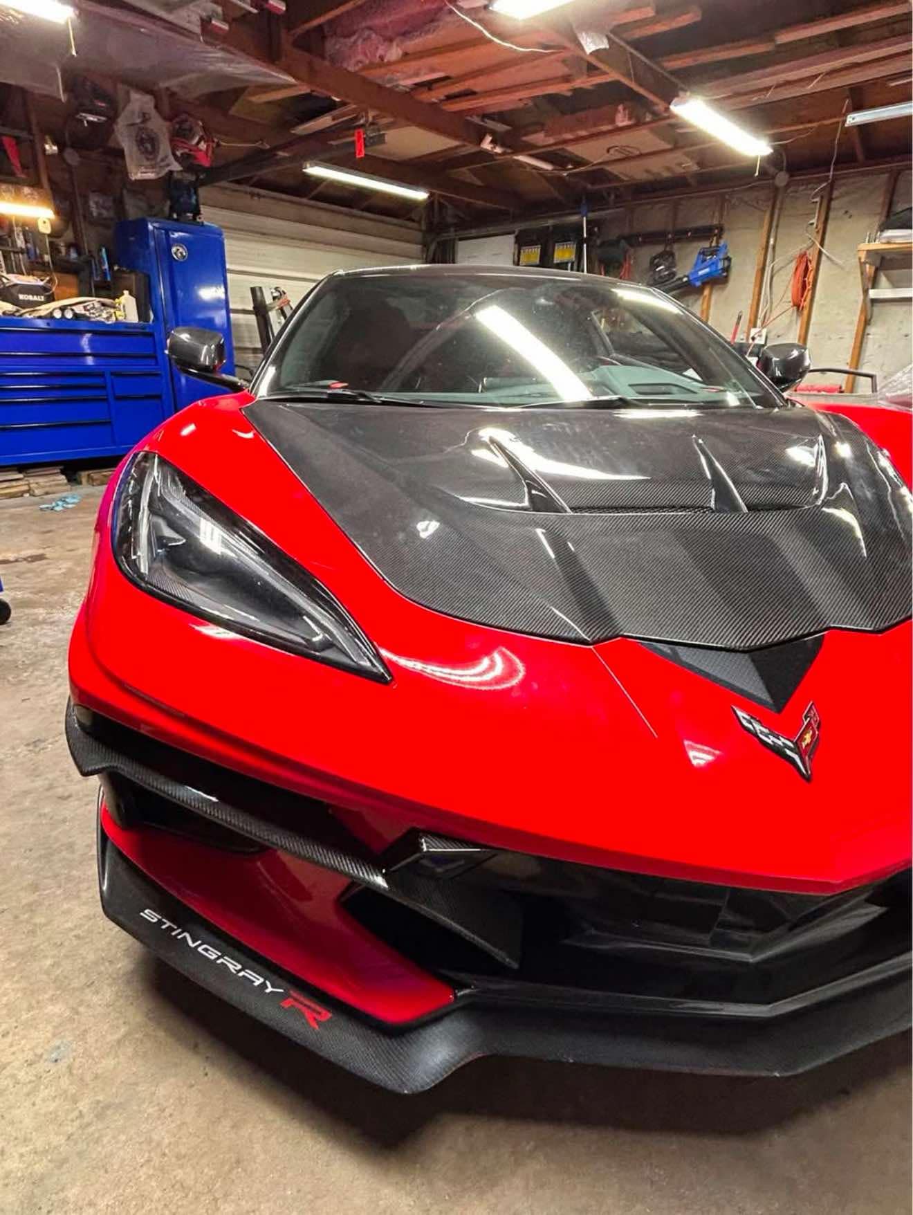 Carbon Fiber C8 Hood 2020+